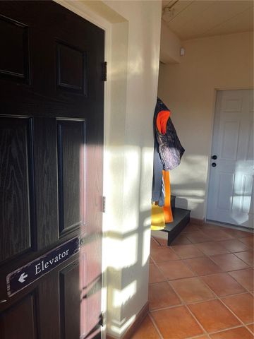 9017 BAYWOOD PARK DRIVE, Seminole, FL 33777