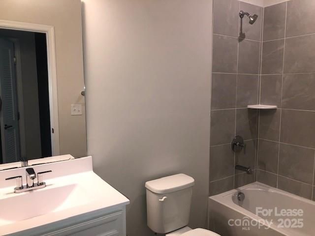 3012 Arbor Ash Street, Charlotte, NC 28208