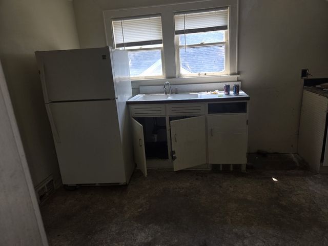 708 W Jefferson Street W, Bloomington, IL 61701