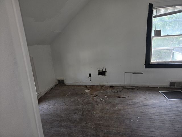 708 W Jefferson Street W, Bloomington, IL 61701