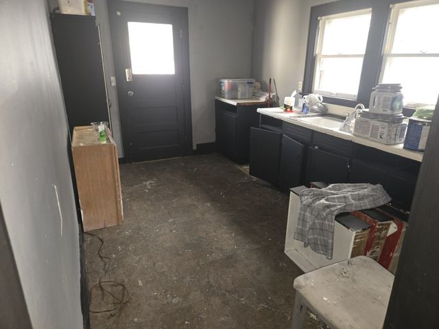 708 W Jefferson Street W, Bloomington, IL 61701