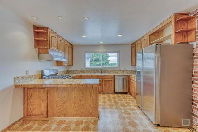 476 Larson Court, Marina, CA 93933