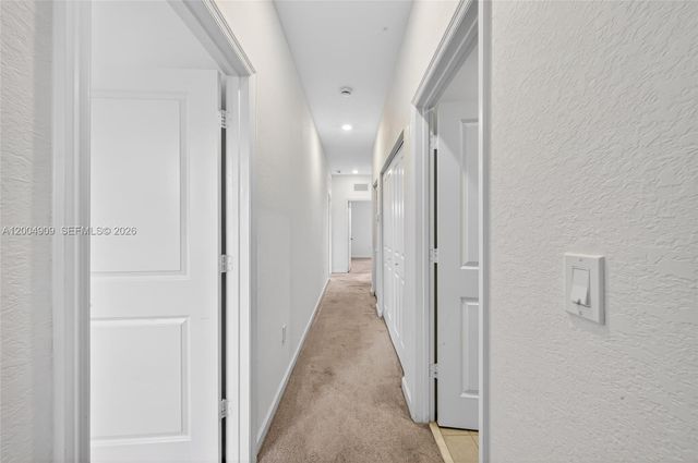 5555 NW 27th St, Lauderhill, FL 33312