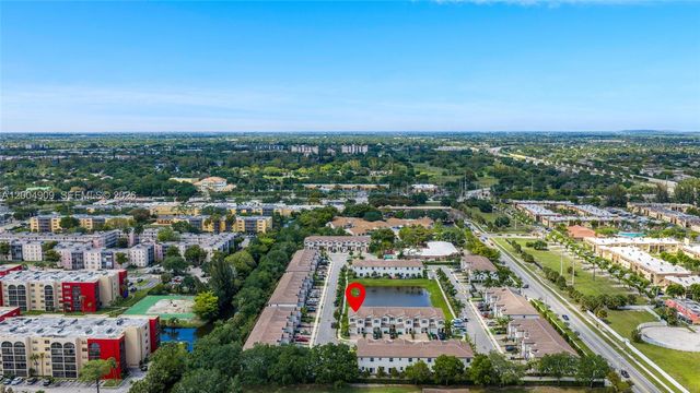 5555 NW 27th St, Lauderhill, FL 33312