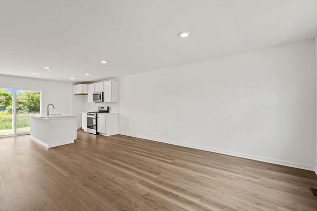 594 Petry Street, Hebron, IN 46341