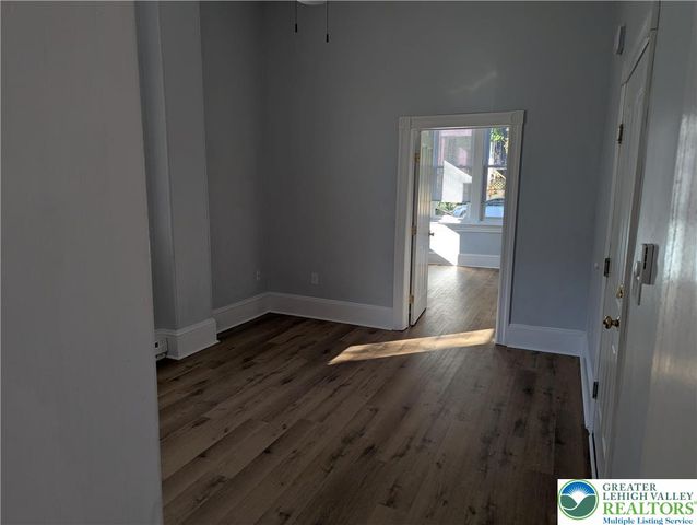 136 South 8th Street, Easton, PA 18042