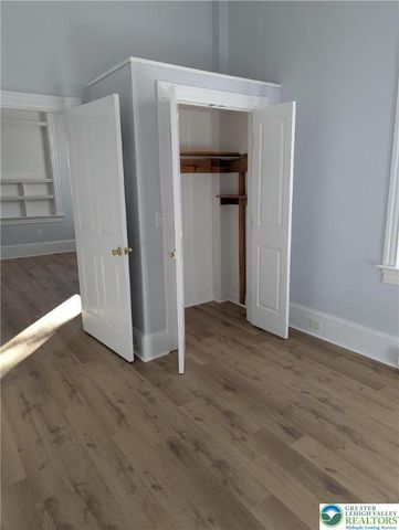 136 South 8th Street, Easton, PA 18042