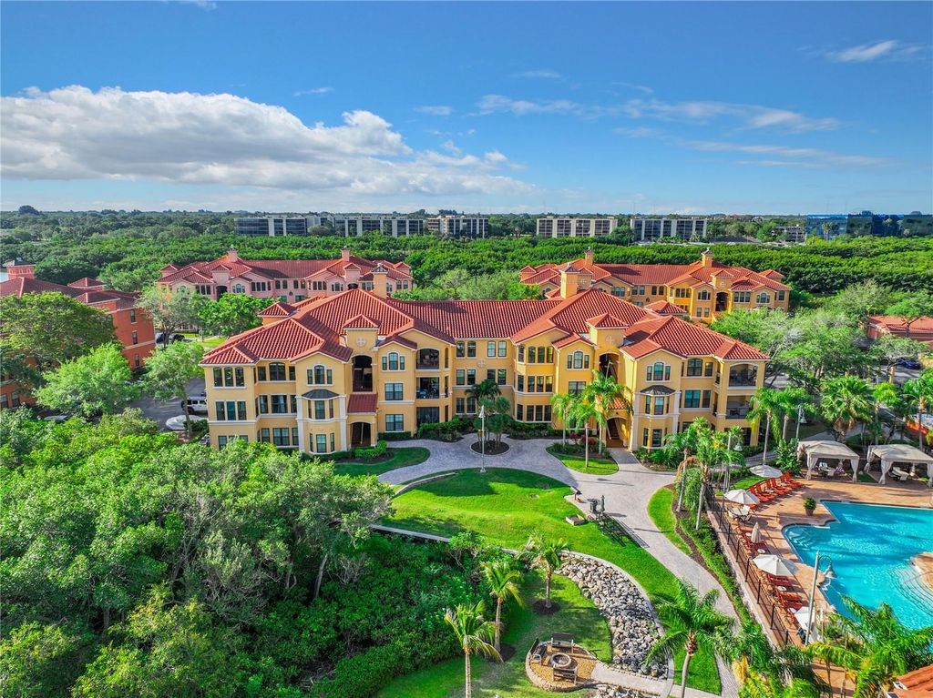 2724 VIA MURANO 615, Clearwater, FL 33764