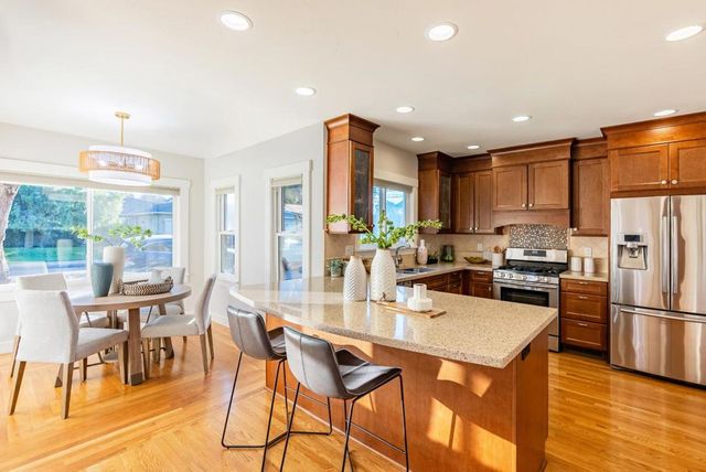 831 Coolidge Avenue, Sunnyvale, CA 94086