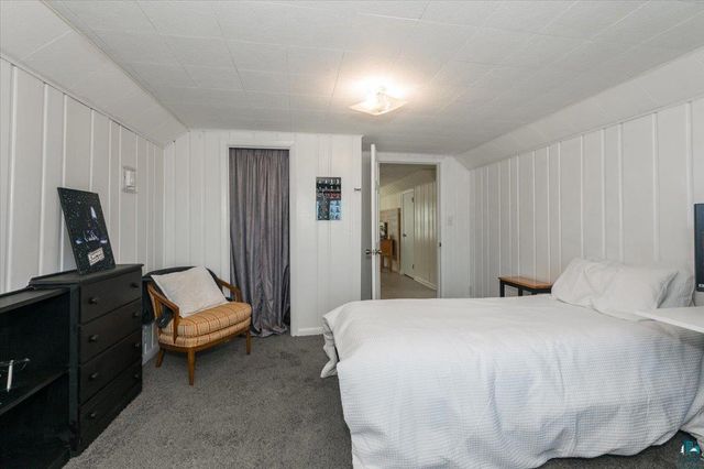 2203 Pennsylvania Ave, Superior, WI 54880