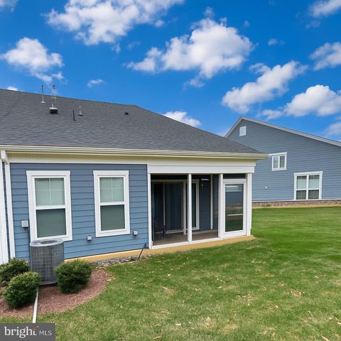 10603 MOUNT RAINIER PL, White Plains, MD 20695