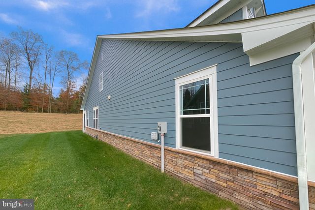 10603 MOUNT RAINIER PL, White Plains, MD 20695