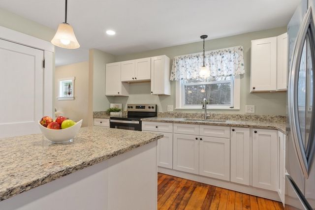 152 Dudley Rd, Templeton, MA 01468