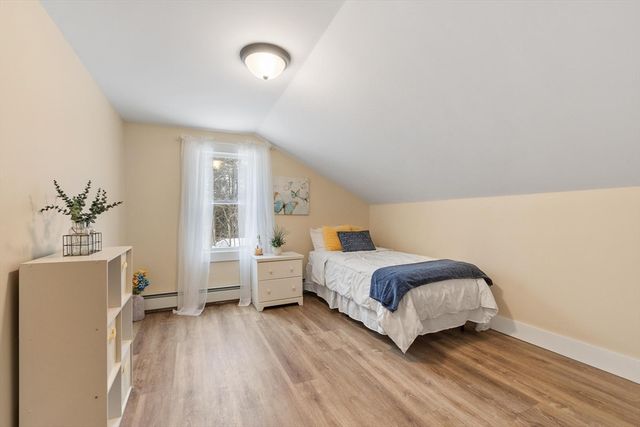 152 Dudley Rd, Templeton, MA 01468