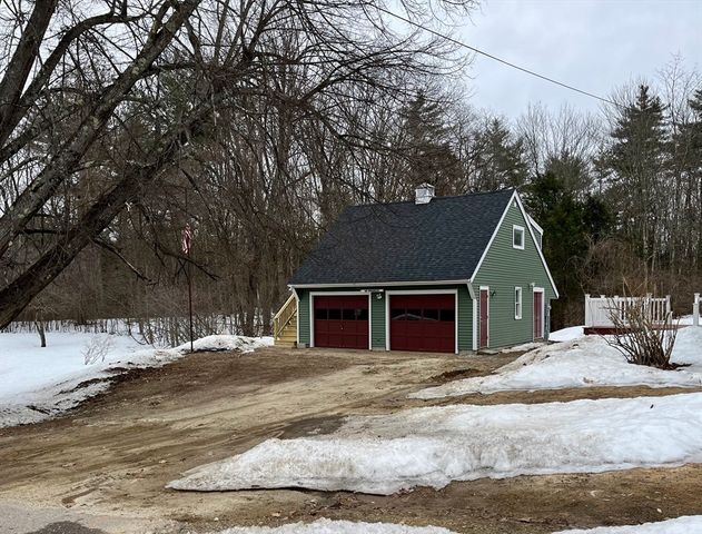 152 Dudley Rd, Templeton, MA 01468