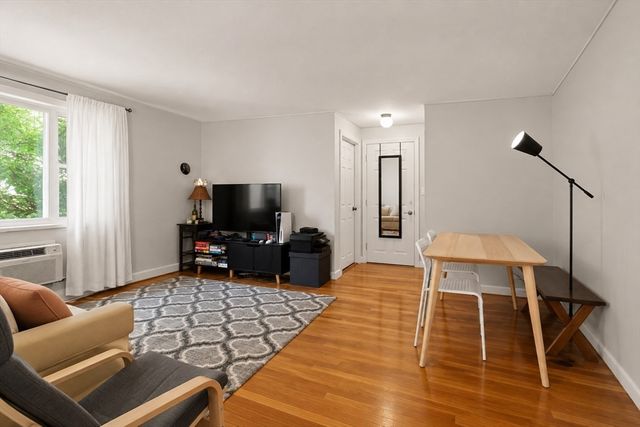 63 Colborne Road 3, Boston, MA 02135