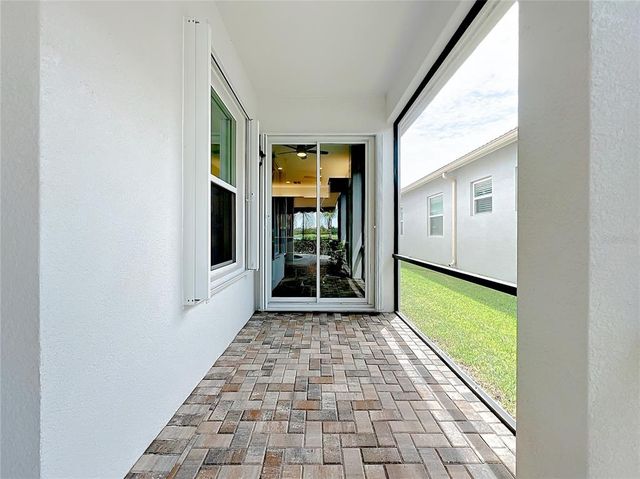 15503 CORONA DEL MAR DRIVE, Wimauma, FL 33598