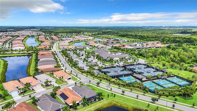 15503 CORONA DEL MAR DRIVE, Wimauma, FL 33598