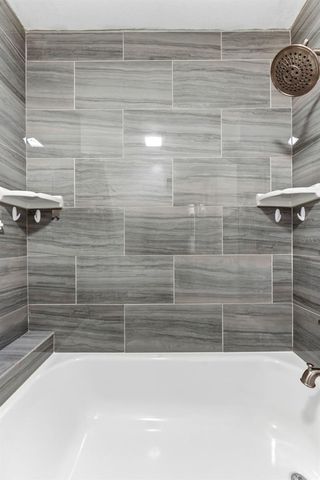 2979 W KNIGHTS AVENUE, Tampa, FL 33611