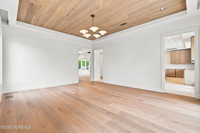 78 Beechwood Avenue, West Long Branch, NJ 07764