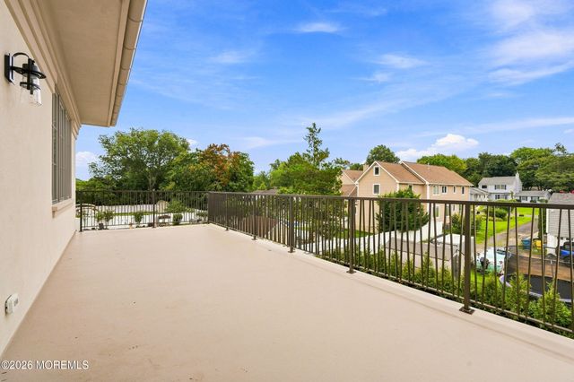 78 Beechwood Avenue, West Long Branch, NJ 07764