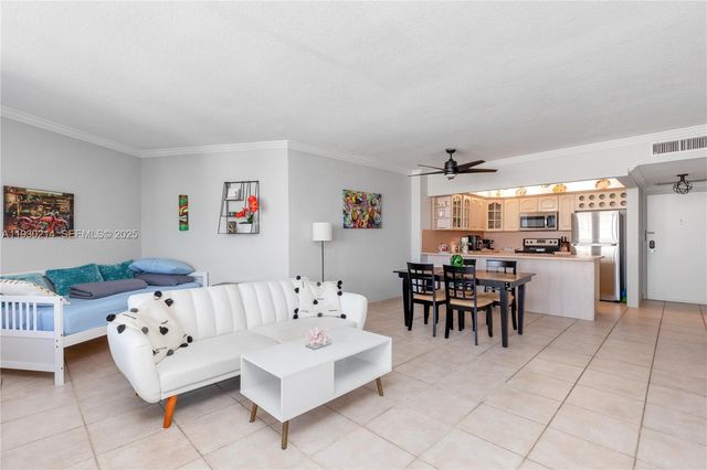 3725 S Ocean Drive 1421, Hollywood, FL 33019