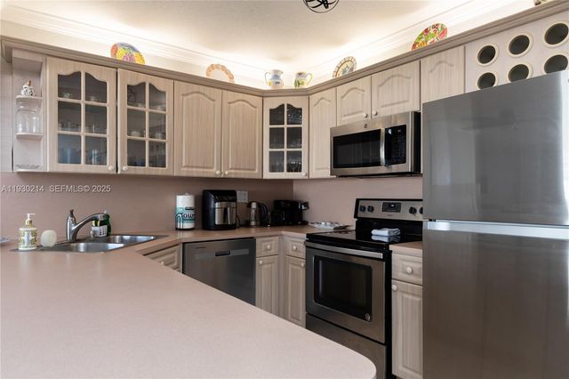 3725 S Ocean Drive 1421, Hollywood, FL 33019