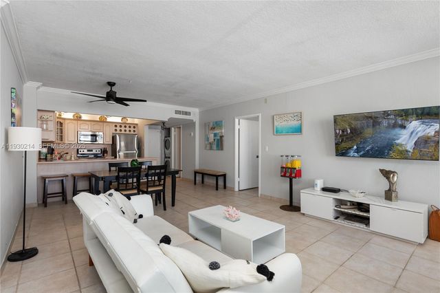 3725 S Ocean Drive 1421, Hollywood, FL 33019