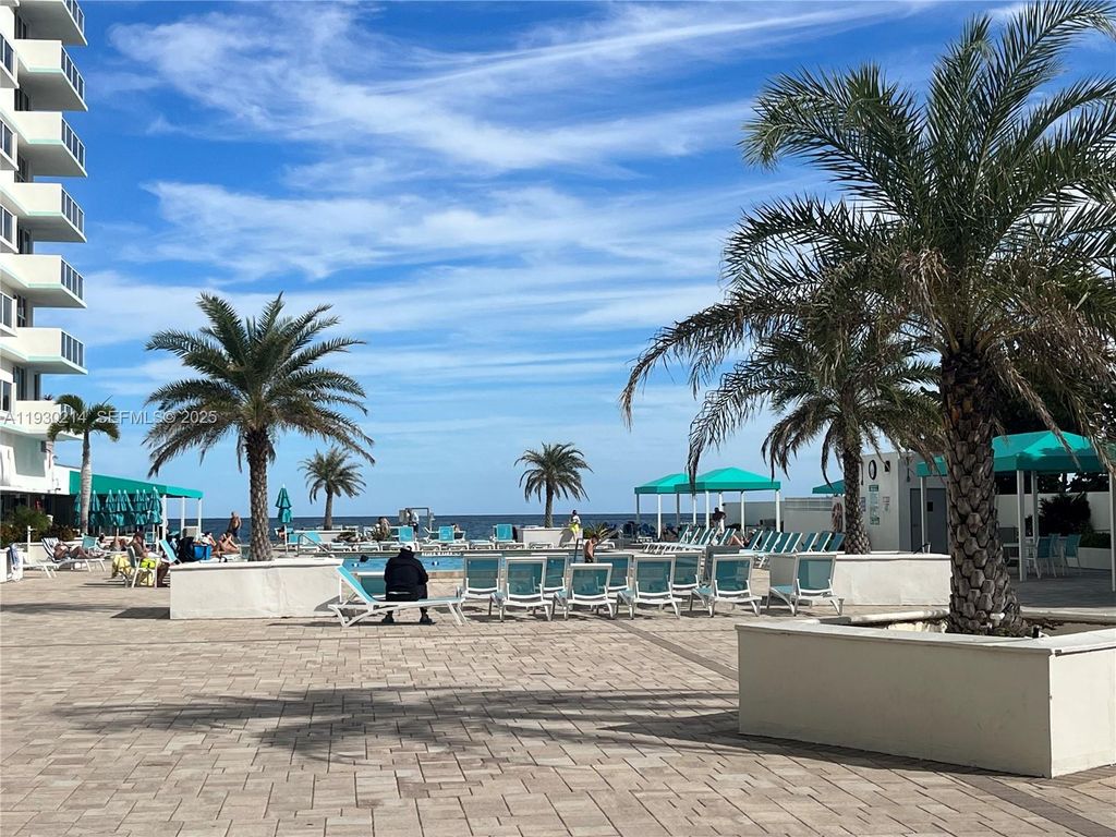 3725 S Ocean Drive 1421, Hollywood, FL 33019