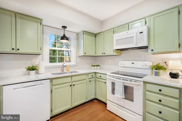 9507 SCARLET ST, Manassas, VA 20110