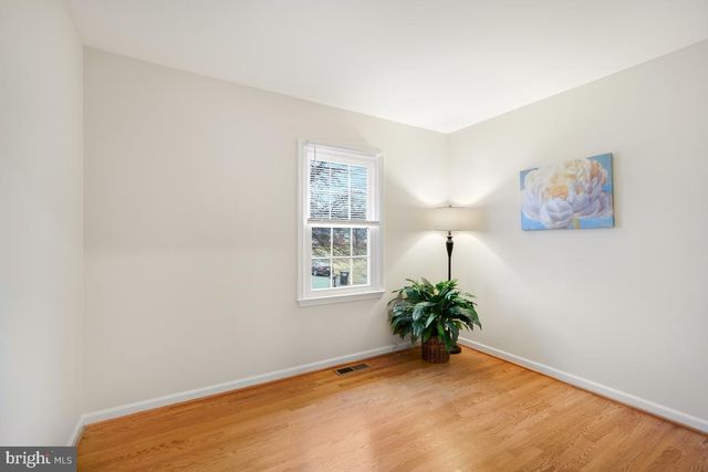 9507 SCARLET ST, Manassas, VA 20110