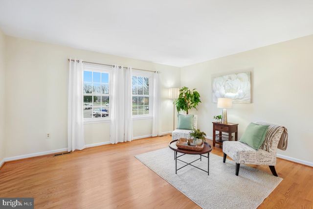 9507 SCARLET ST, Manassas, VA 20110