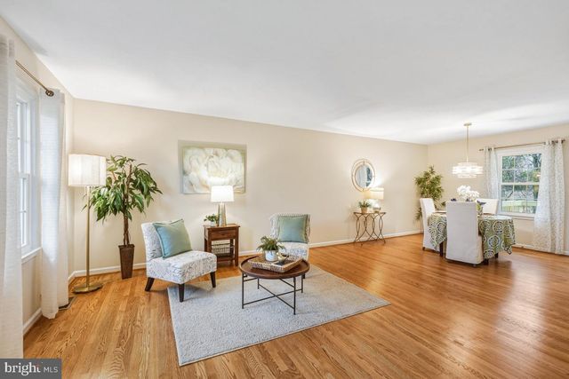 9507 SCARLET ST, Manassas, VA 20110