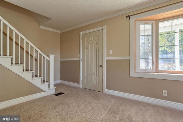 3319 ROUND TOP RD, Elizabethtown, PA 17022