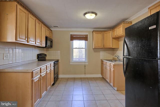 3319 ROUND TOP RD, Elizabethtown, PA 17022