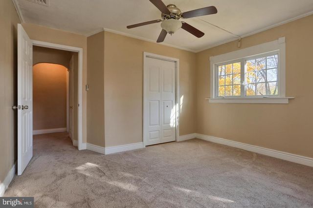 3319 ROUND TOP RD, Elizabethtown, PA 17022
