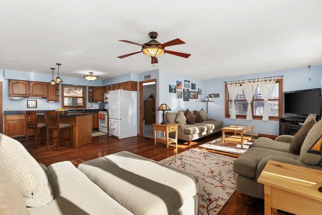 5840 Madsen Circle, Oregon, WI 53575