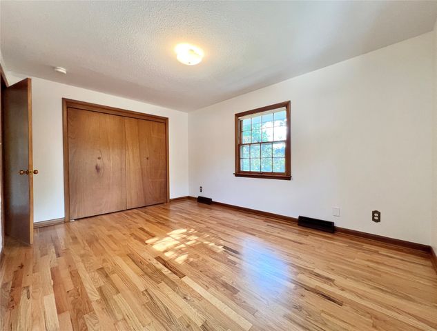 2711 64th Street, Des Moines, IA 50322