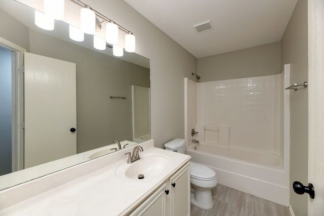 9937 Long Rifle Drive, Fort Worth, TX 76108