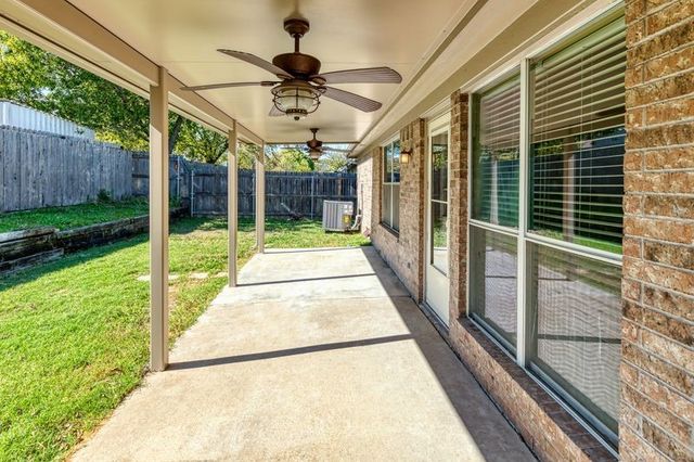 9937 Long Rifle Drive, Fort Worth, TX 76108