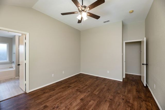 9937 Long Rifle Drive, Fort Worth, TX 76108