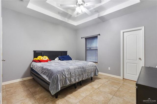 1016 W Dawes Avenue, Alton, TX 78573