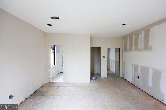 5212 RACE ST, Philadelphia, PA 19139