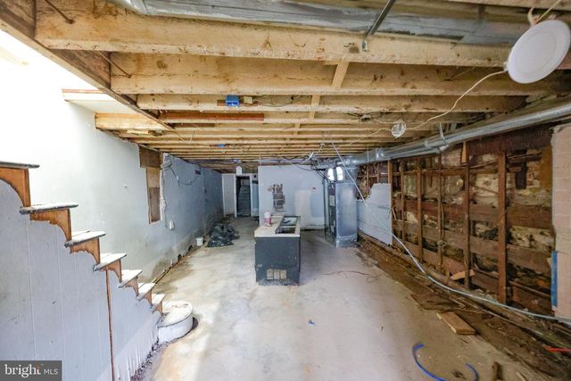 5212 RACE ST, Philadelphia, PA 19139