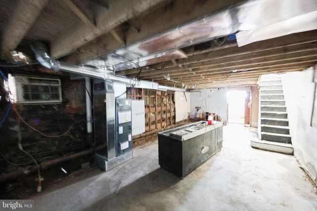 5212 RACE ST, Philadelphia, PA 19139
