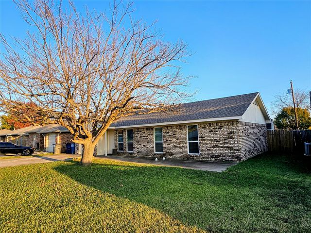 3908 William Street, Sachse, TX 75048