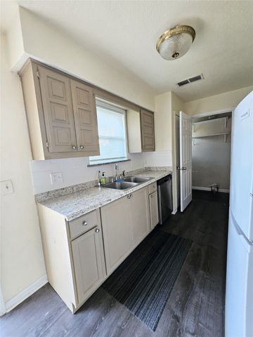 3908 William Street, Sachse, TX 75048