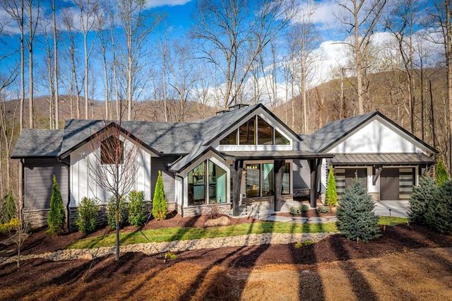 172 Grand Oaks Trail, Morganton, GA 30560