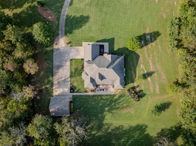 2575 North Rd, Murfreesboro, TN 37128