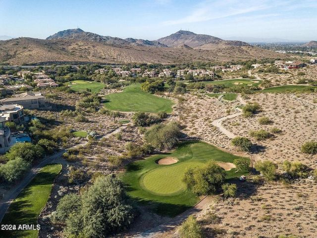 12846 N NANCY JANE Lane 4, Phoenix, AZ 85022
